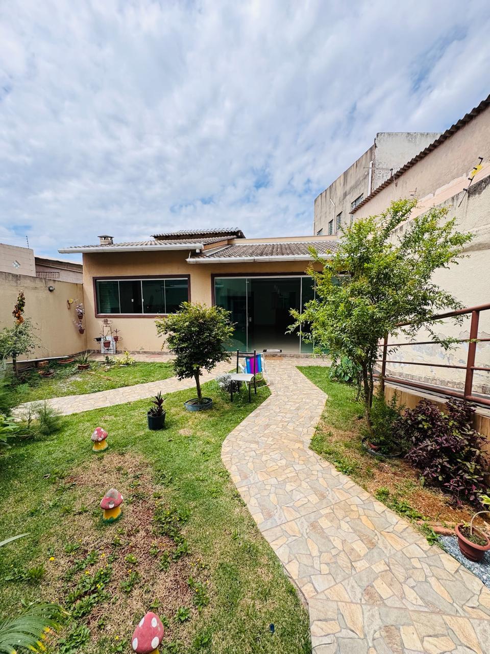 🏡 DUAS CASAS EM UM ÚNICO LOTE EM VICENTE PIRES!